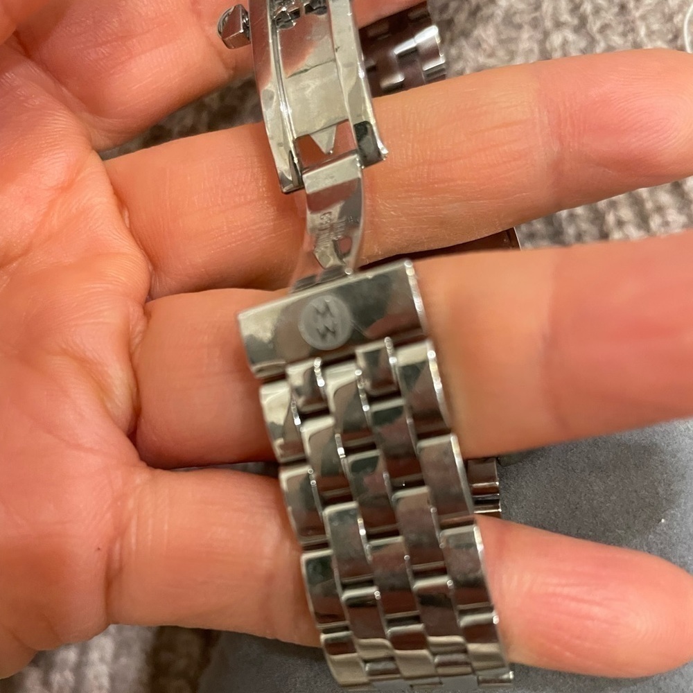 💯% authentic Michele diamond watch - Picture 4 of 8